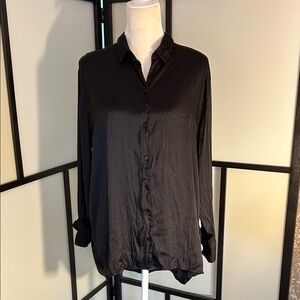 Old Navy Black Button-Up Shirt